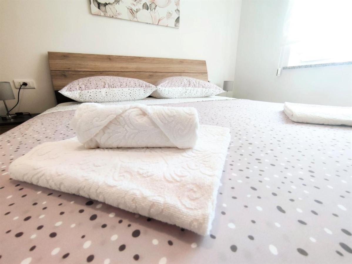 Apartman Dori Pula Ngoại thất bức ảnh